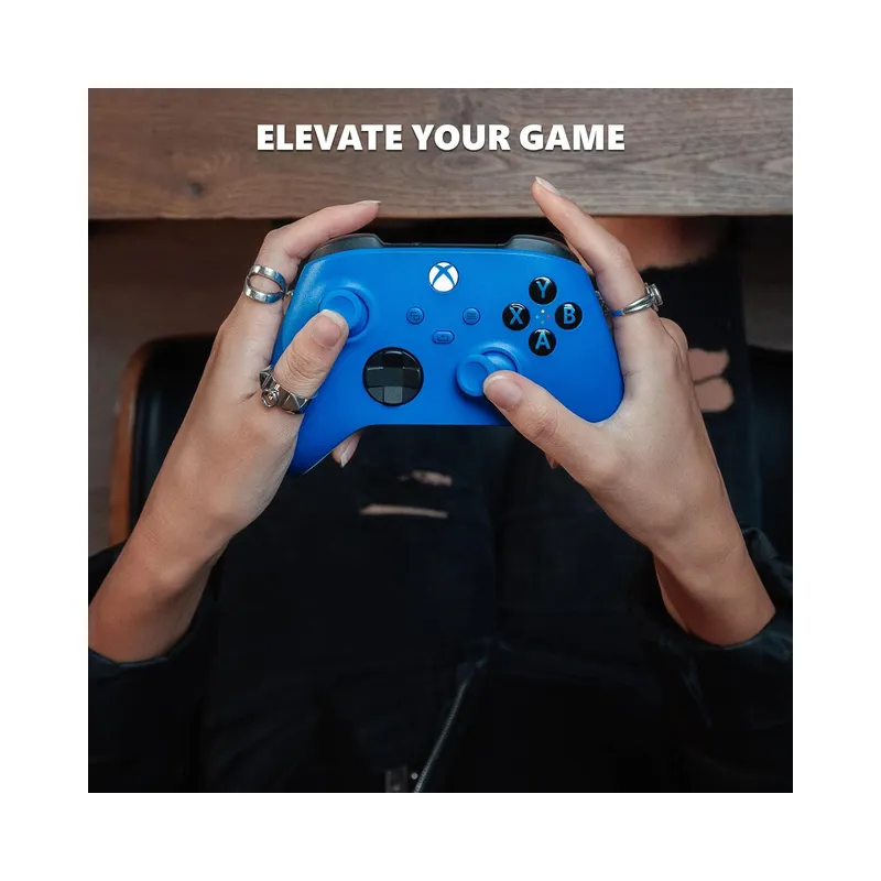 Xbox Core Wireless Gaming Controller – Shock Blue - view 8