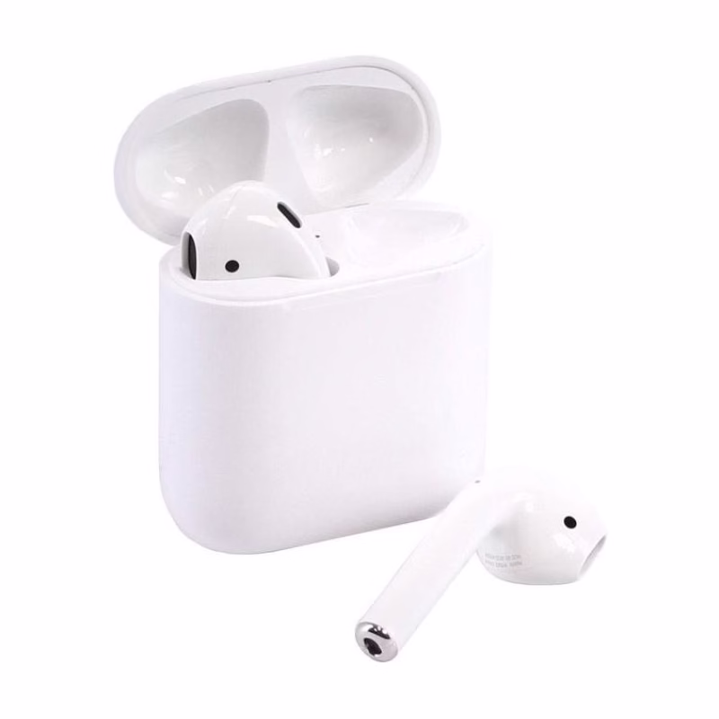 Apple Airpods 1st Generation with Charging Case - MMEF2AM/A (Open Box)