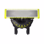 Philips OneBlade 360 QP2834/23 360 degree flexing blade close up