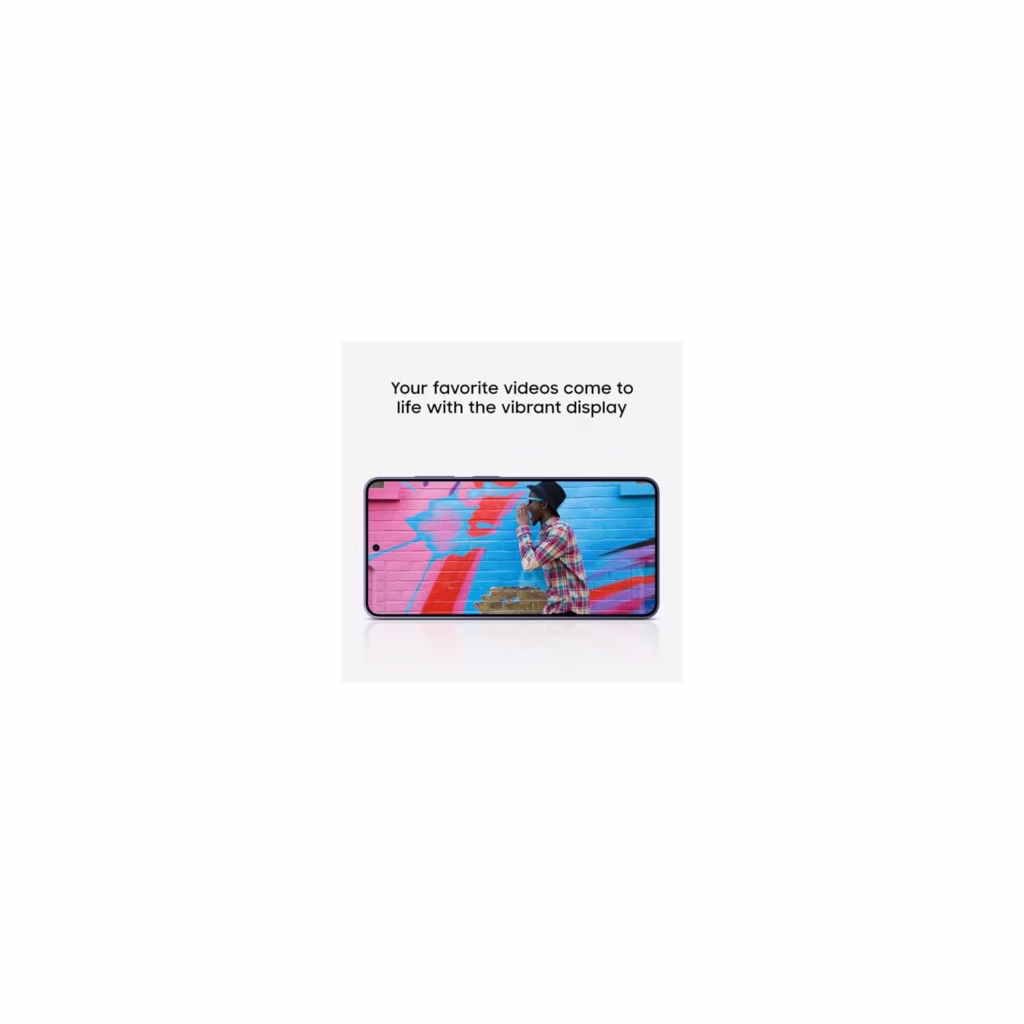 Samsung Galaxy S26 vibrant 120Hz Dynamic AMOLED 2X display playing video