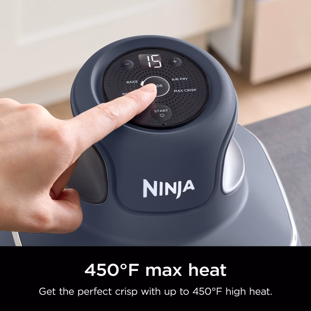 Ninja Crispi 450F max heat crisping chicken wings in the glass container